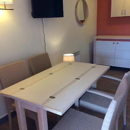 Apartment 1a - C1 203 - 292la